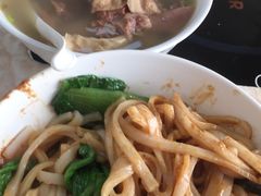 -华威达牛庄(黄埔大道西店)