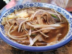 牛肉罩饼-恋乡太行水镇