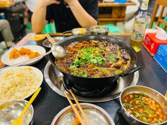 -鸿顺老铁锅美蛙鱼府(解放碑店)
