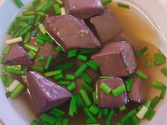 -阿一猪红汤(东风西路店)