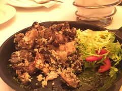 -香格里拉鱼跃地中海西餐厅·牛排披萨