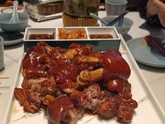 -老周家酱卤猪蹄私房菜(克拉玛依西街店)