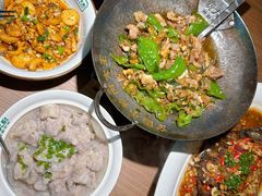 -费大厨辣椒炒肉(吉联MALL店)