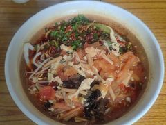 油泼西红柿手工面-老陈婆手工面庄