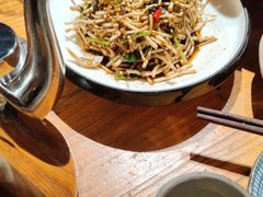 -老凯俚酸汤鱼(鸿通城店)