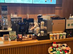 -星巴克(广州淘金路店)