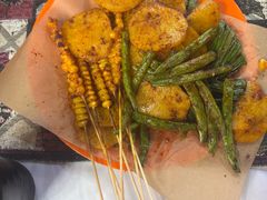 -刘姐啤酒鱼民族演艺餐厅(西街总店)