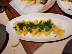龙虾和虾仁饺子-Mercato莫卡多露台餐厅与酒吧(K11店)