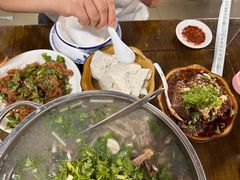 -小杨翘脚牛肉
