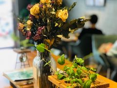 -ZING COFFEE 镜咖啡