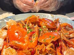 -胖哥俩肉蟹煲(杭州大厦中央广场店)