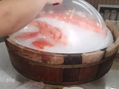 -四囍码头海鲜烧烤自助火锅(外滩南京东路悦荟广场店)