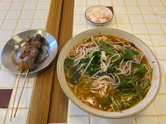 -粉八·云南米线·建水烧烤(常熟路店)