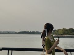-郑东新区龙湖公共艺术中心