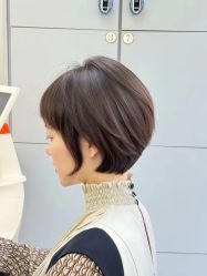 -十六番发型师事务所