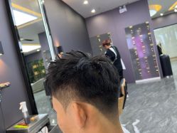 -藤野造型烫染·漂发