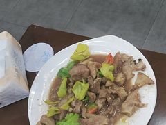 -老陆稿荐(西中市店)