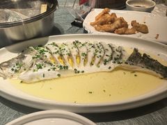 -侬佳蒸菜馆(听潮店)