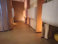 -涨巢·潮玩水疗局