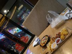 -必胜客(WOW梧州旺城店)