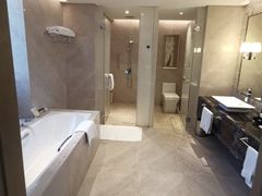 -青岛西海岸隆和福朋喜来登酒店