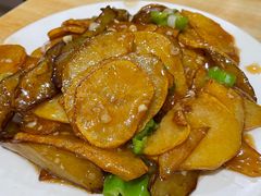 -东北特色菜馆(珞喻东路店)