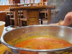 -快活林酸汤鱼鲜品火锅店(甲秀楼店)