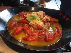 -沪小胖小龙虾(淮海中路旗舰店)
