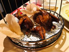 秘制脆皮乳鸽-避风塘(宝山万达店)