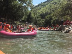 -雅鲁激流探险漂流