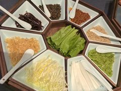 -鲁采LU STYLE(新天地店)