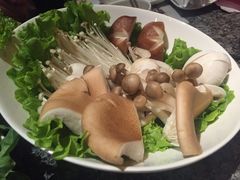 -辉哥火锅(虹桥路店)