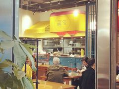 大堂-龍堂蟹黄小笼包(万家丽店)