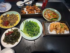 -鑫悦楼煎蟹·16年海鲜大排档