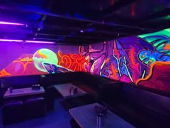 -UP嘻哈酒吧(粉巢店)