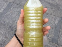 甘蔗汁-阿桃甘蔗汁