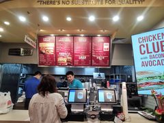 -The Habit Burger Grill 哈比特汉堡(爱琴海店)