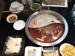 -吴记老锅底麻辣火锅(福州路店)