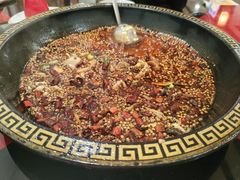 -烧哥美蛙肥肠鱼火锅·十五年社区店