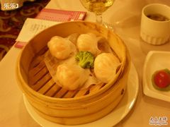 -御花园·粤菜·海鲜火锅(中山公园店)