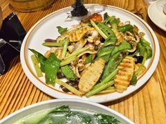 -花溪雨·森林餐厅(石基店)