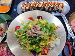 金枪鱼田园蔬菜沙拉-韩烧牛中牛·甄选黑牛烤肉(黑金店)
