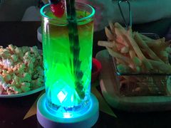 -MOSSO音乐酒吧·Live House(南京西路店)