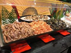 -四海一家自助餐(益田假日广场店)