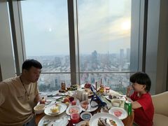 -视界美食自助餐厅·石家庄希尔顿酒店