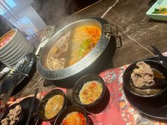-一绪に和牛寿喜烧(罗湖益田假日店)
