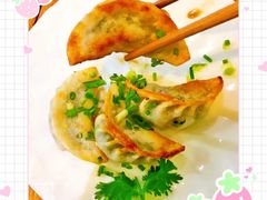 月牙煎饺-蓉李记成都名小吃(武汉菱角湖万达店)