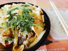 -空投来辣·麻辣香锅·冒菜(华新美食荟店)