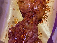 脆炸鲜活大牛蛙-燥次·烧烤酒场(万象城店)