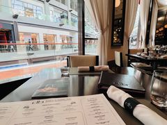 -db Bistro & Oyster Bar by Daniel Boulud(滨海湾金沙店)